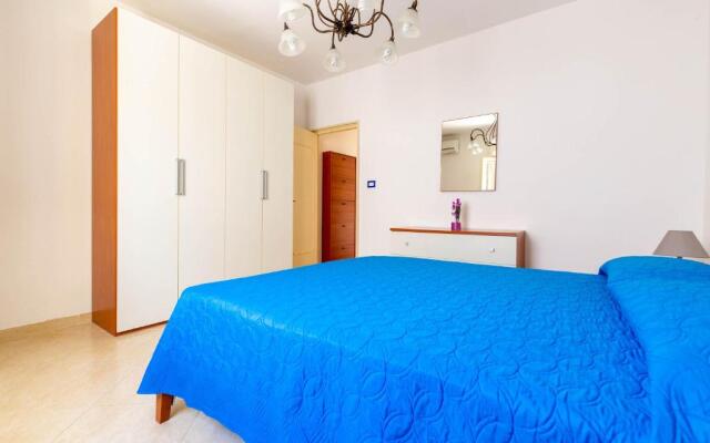 2100 Villetta Martina