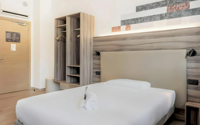 B&B Hotel Prato City Center