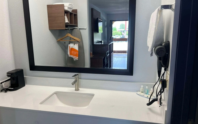 Quality Inn Madison - Huntsville