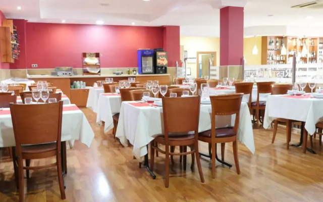 Hotel Rusadir