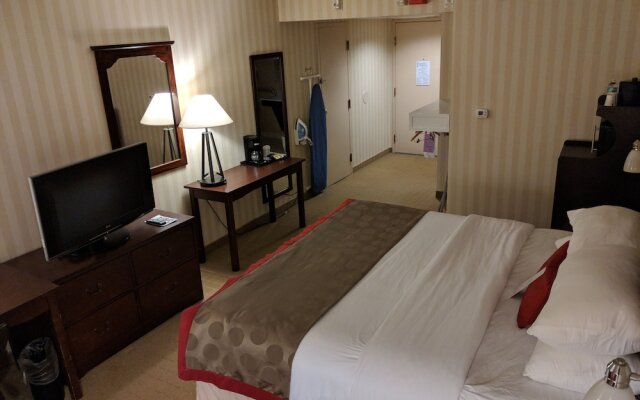 Ramada Greensburg Hotel And Conference Center