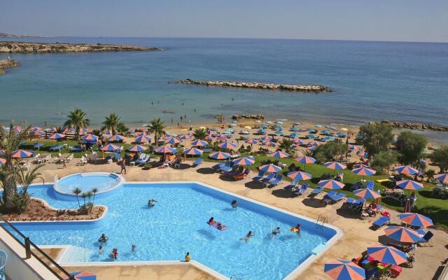 Corallia Beach Hotel Apartments