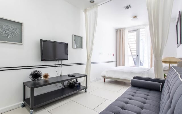 United Nations Apartment Hotel