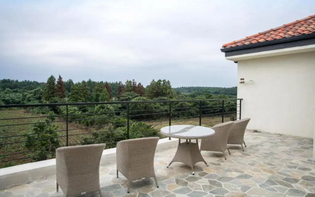 seogwipo okeura rijoteu