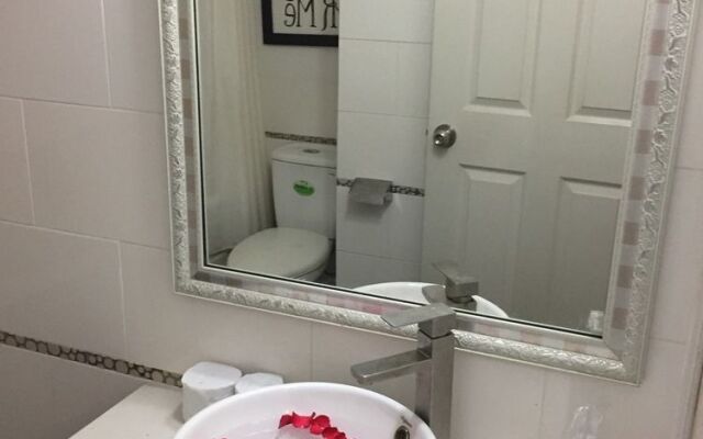 Yuri SaiGon Service Aparment