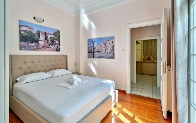 Elegant Apartment in Parliament Square