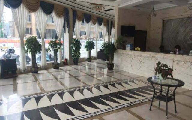 Pingguo Weisner Theme Hotel
