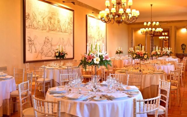 Pousada Castelo de Palmela - Historic Hotel