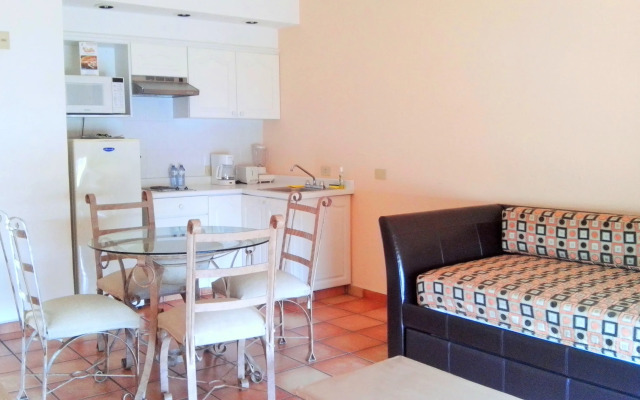 Hotel & Suites Las Palmas