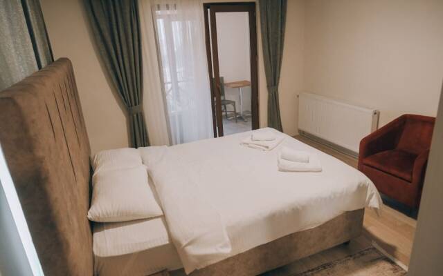 Mila Garden Villas & Bungalows