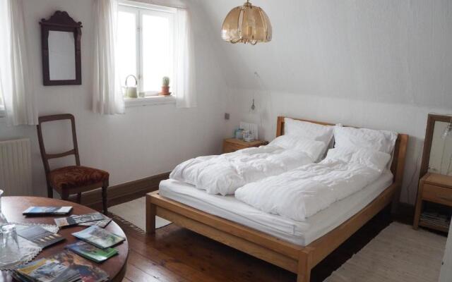Aakirkeby Bed and Breakfast