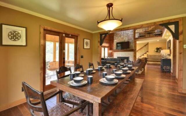 Mossy Brook Lodge Home