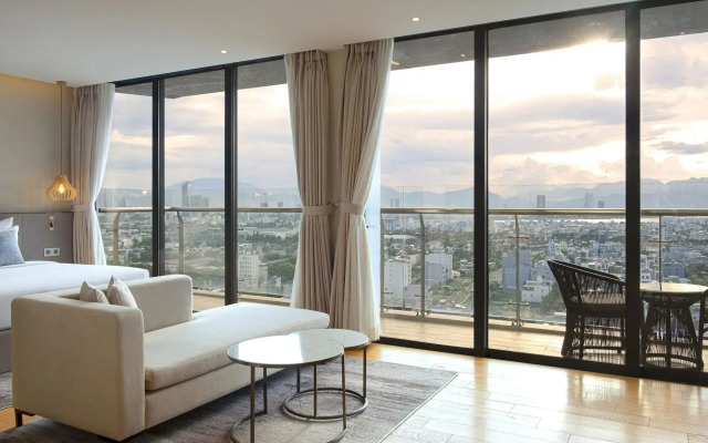 Sel de Mer Hotel & Suites