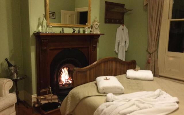 Erindale Guest House
