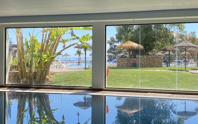 Sunset Haven in Albufeira - Short Walk to Oldtown