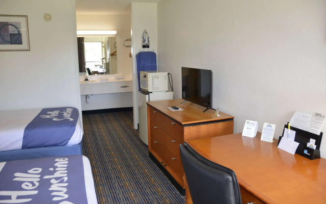 Days Inn by Wyndham Luray Shenandoah