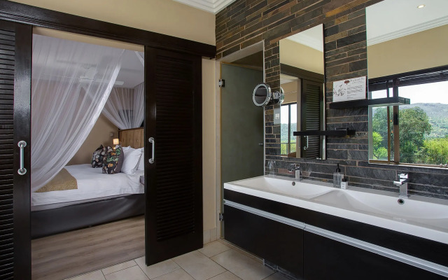 Shepherd's Tree Game Lodge