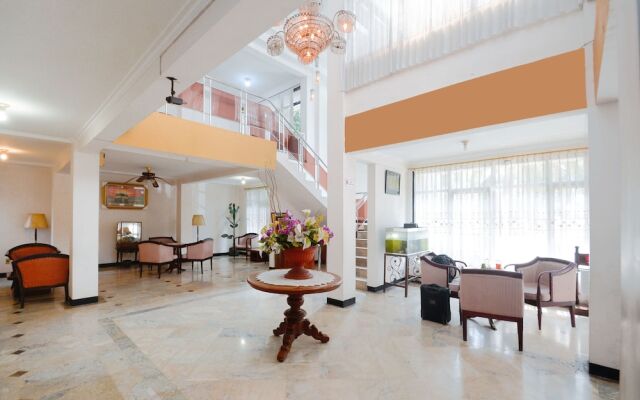 Airy Eco Stasiun Cirebon Siliwangi 87