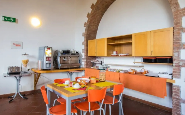 Student's Hostel Gowett