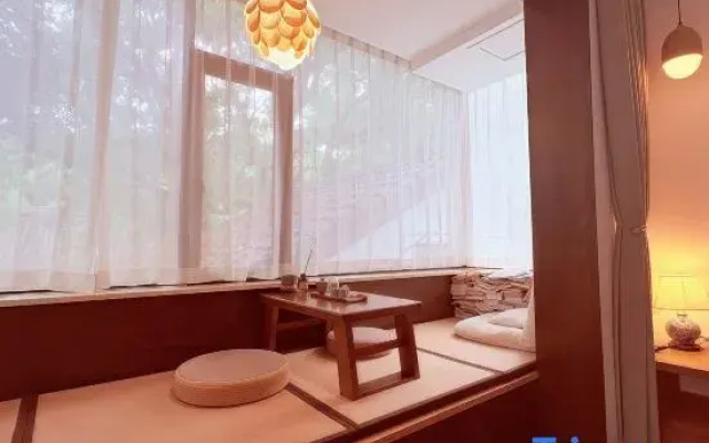 Hangzhou Zhuyuan Wenshe (West Lake Scenic Area Lingyin Store)