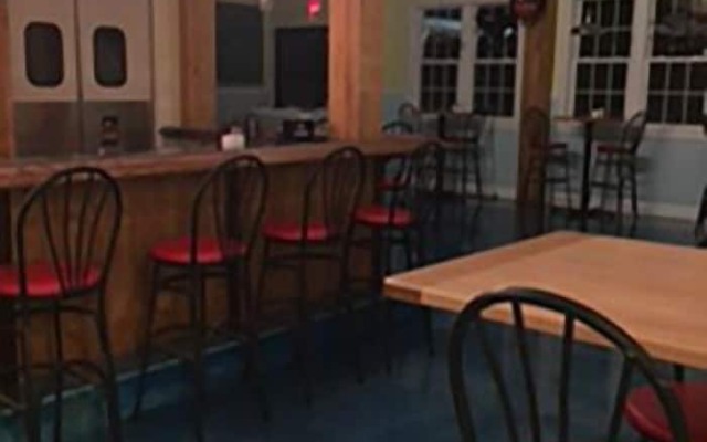 Lake Inn and Restaurant