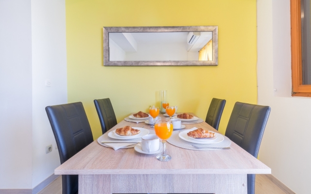 Apartment Bosko - 30m from the sea with parking: A3 Nin, Zadar riviera