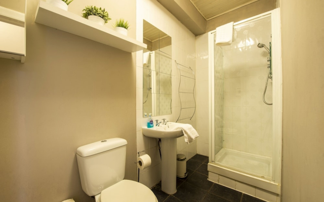 JOIVY Great Location! - Charming Apt by Edinburgh Castle