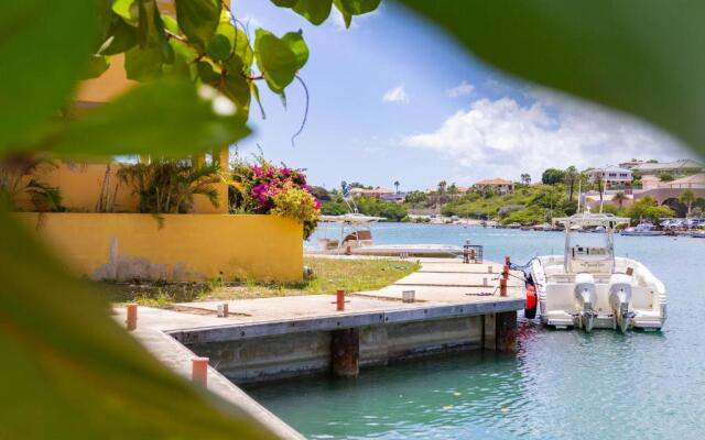 Caribbean Dream Garden View Condo Suite 7