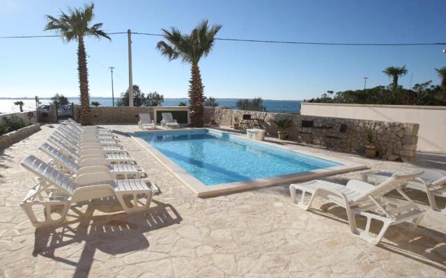 Sea View Apartments Nina - AE1021