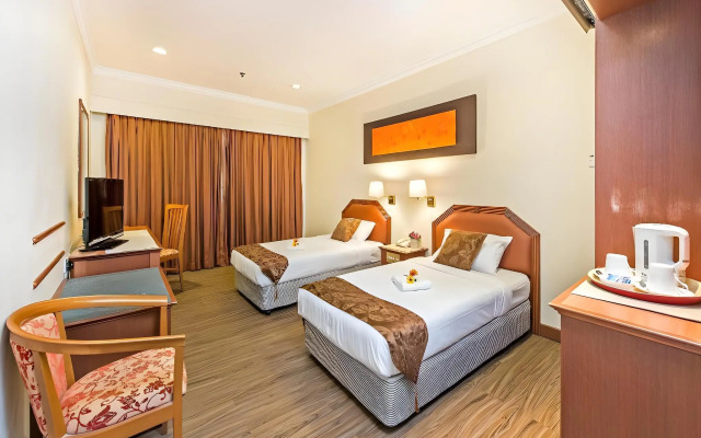 Hotel 81 Tristar