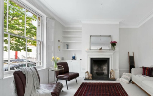 Centrally Located, Stunning 3bed 2bath, SE1