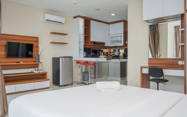 Chic and Strategic Studio Brooklyn Alam Sutera Apartment