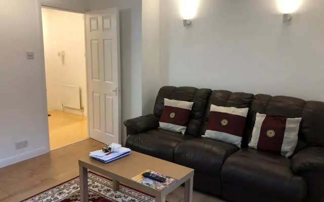 Oaklawn Serviced Apartments