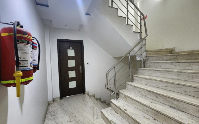 Hotel A-10 International