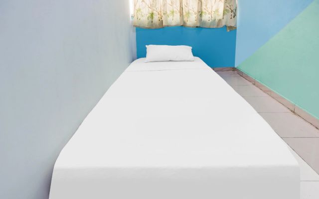 Hotel O Solo Baru 2 Homestay Syariah – Guest Rooms – Batam