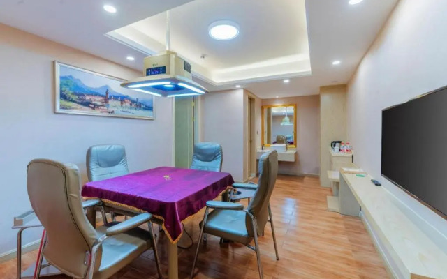 Vienna Hotel(Huizhou High Speed Railway North Station)
