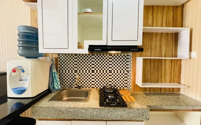 Spacious Studio Room Apartment At Parahyangan Residence