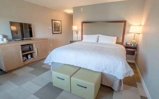 Hampton Inn by Hilton Amesbury