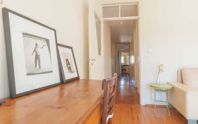 'white House' Apartment- Alfama