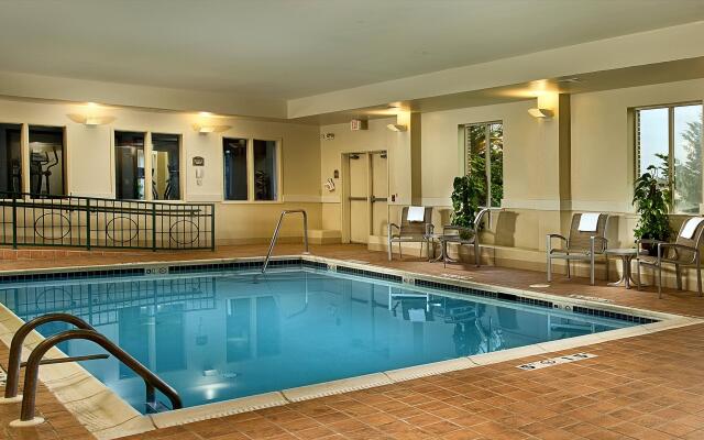 Holiday Inn Express Hotel & Suites Chambersburg, an IHG Hotel