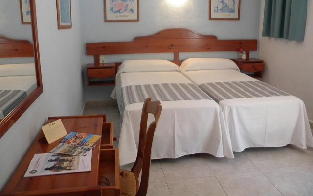 Hostal Sa Paissa - Adults Only