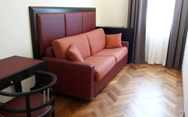 Torrione Hotel