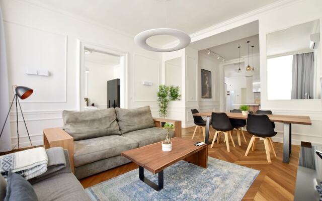 Luxury Apartment by Hi5 - Bazilika Suite