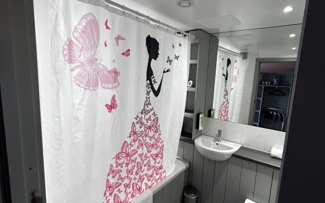 Gulliver's Valley M1 JCT 31