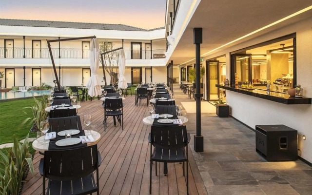 Mola Cunda Hotel