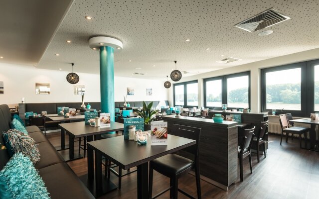 Rheinterrassen Hotel Café Restaurant