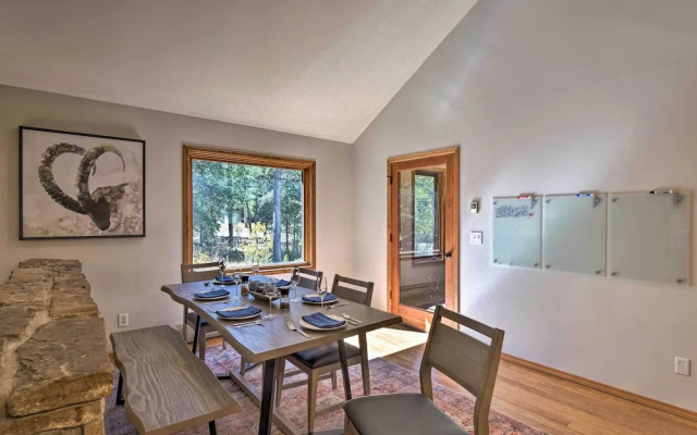 6 Mi to Breck Ski Resort: Family Cabin w/ Hot Tub!