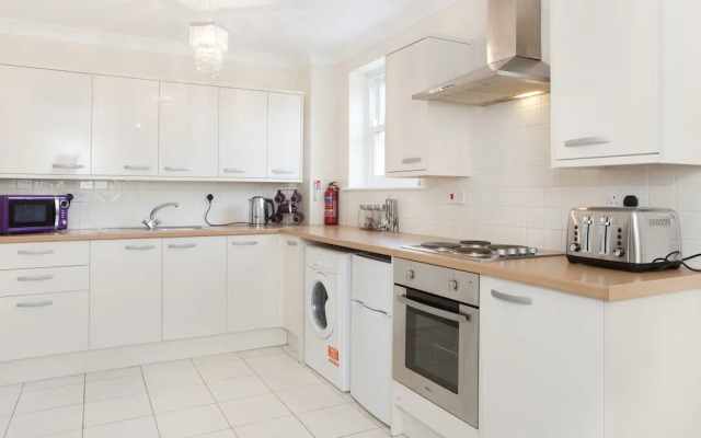 Saint Lawrence Apartment 1