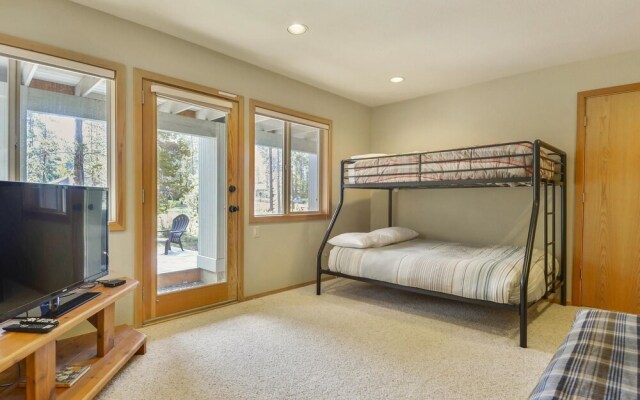 Bunker 26 Holiday Home