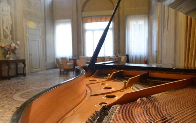 B&B Palazzo Camozzini